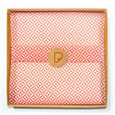 Red Dynamic Pelur Kağıdı