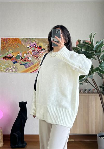 Airi Oversize Vintage Kazak Beyaz