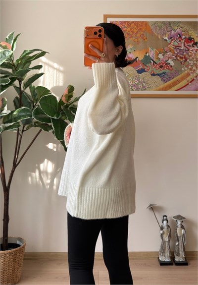 Airi Oversize Vintage Kazak Beyaz