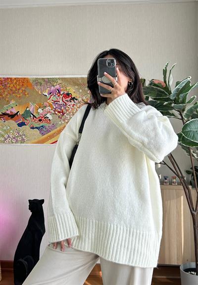Airi Oversize Vintage Kazak Beyaz