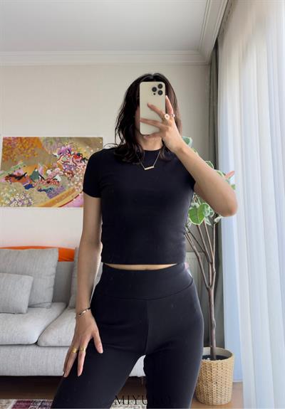 Akeno Fit Takım Siyah