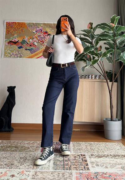 Chise Kemerli Düz Paça Jean