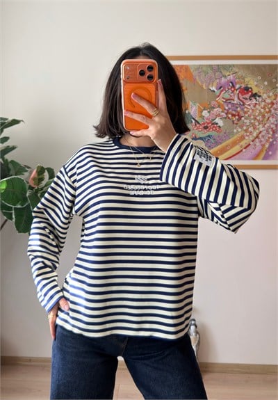 Çizgili Kol Etiketli Oversize Sweatshirt Lacivert