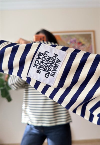 Çizgili Kol Etiketli Oversize Sweatshirt Lacivert