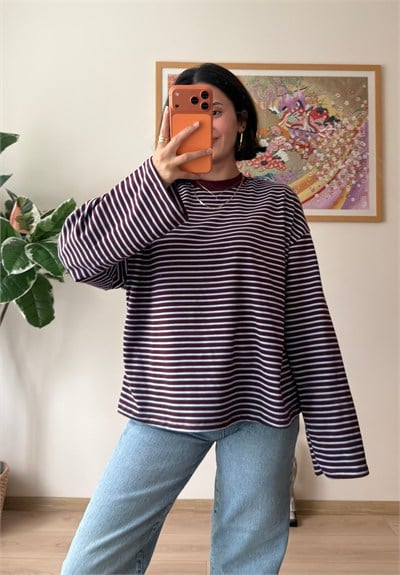 Çizgili Sırt Yazı Baskılı Oversize Sweatshirt Bordo
