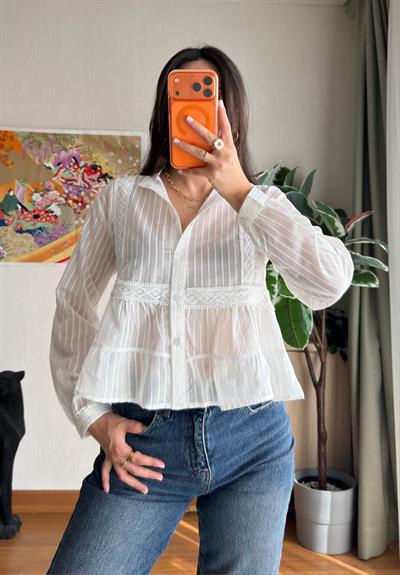 Eri Dantel Detaylı Bluz Beyaz