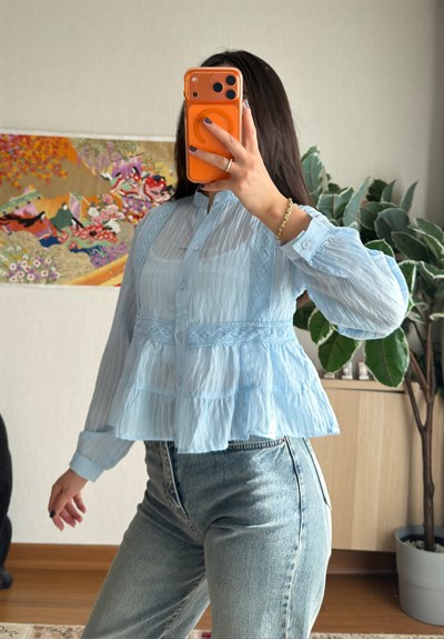 Eri Dantel Detaylı Bluz Mavi