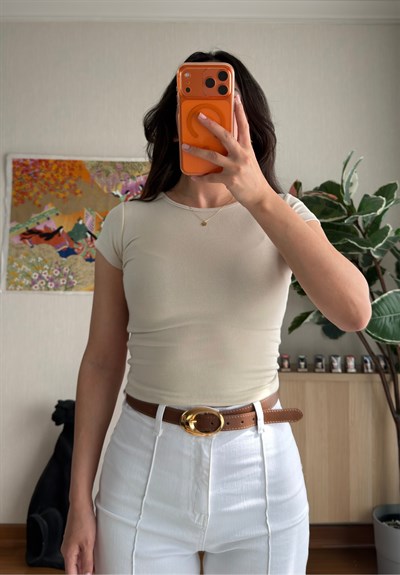 Geniş Bisiklet Yaka Crop T-Shirt Bej