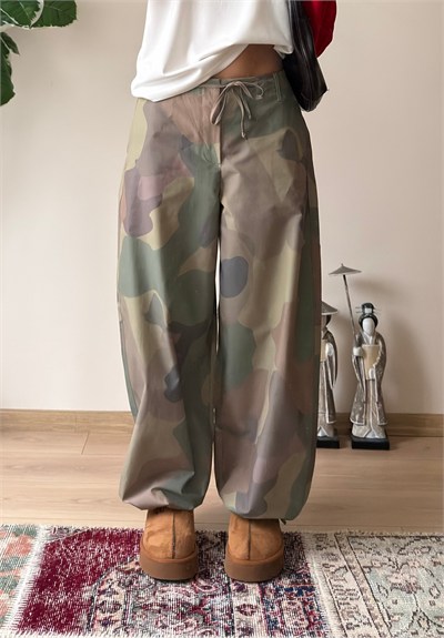 Kamuflaj Desenli Balon Pantolon