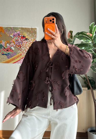 Kiku Püsküllü Bağlamalı Kimono Kahve