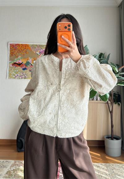 Maika Nakışlı Keten Bomber Ceket Bej