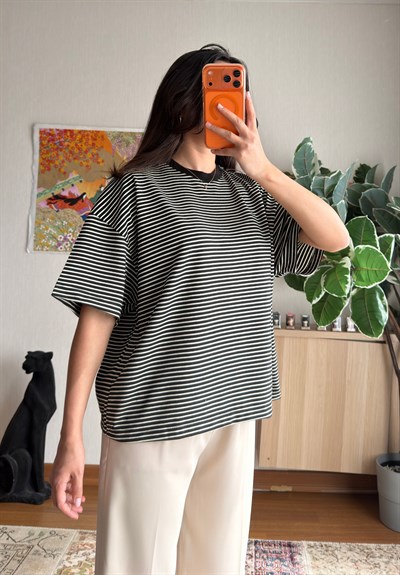 Massi Çizgili Oversize T-Shirt Siyah