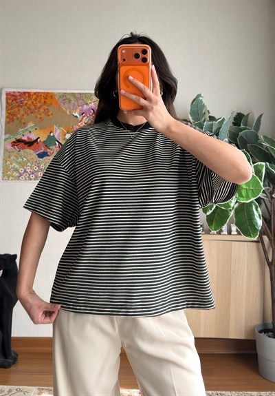 Massi Çizgili Oversize T-Shirt Siyah