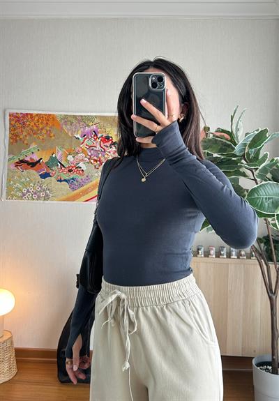 Mitsu Parmak Geçmeli Body Füme