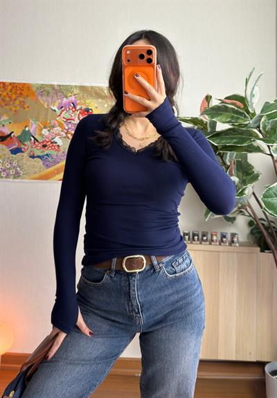 Nagina Dantel V Yaka Body Lacivert