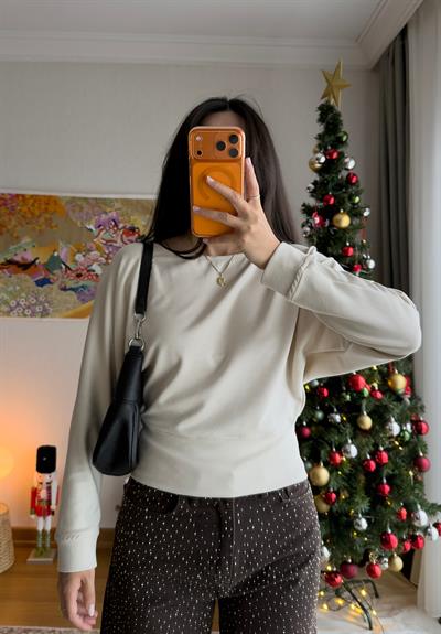 Namie Yarasa Kol Sweatshirt Bej
