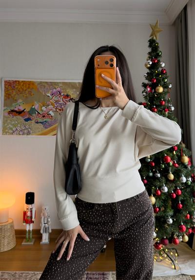 Namie Yarasa Kol Sweatshirt Bej