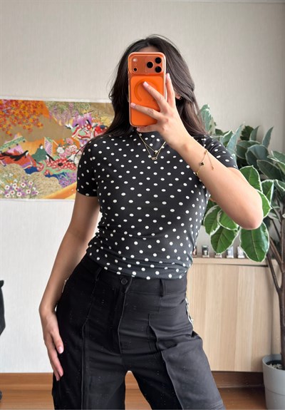 Puantiye detaylı T-Shirt Siyah