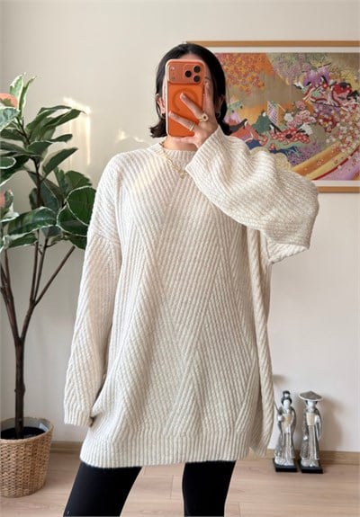 Riane Çizgi Detalı Oversize Kazak Bej
