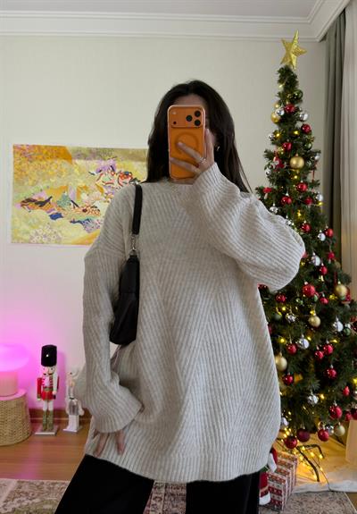 Riane Çizgi Detalı Oversize Kazak Bej