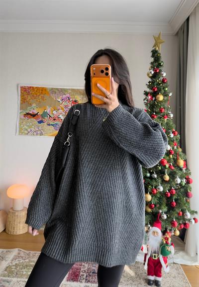 Riane Çizgi Detalı Oversize Kazak Füme