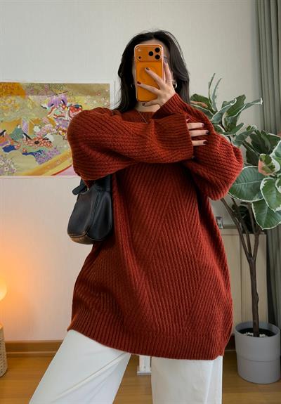 Riane Çizgi Detalı Oversize Kazak Kiremit