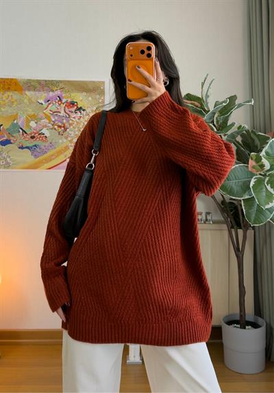 Riane Çizgi Detalı Oversize Kazak Kiremit