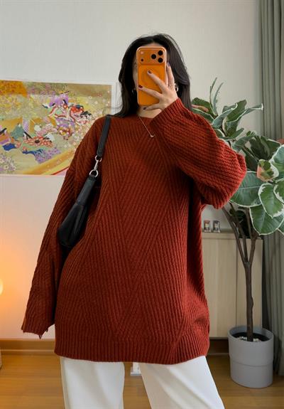 Riane Çizgi Detalı Oversize Kazak Kiremit