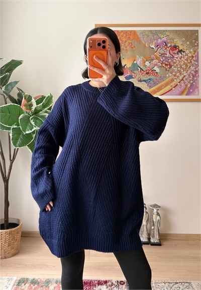 Riane Çizgi Detalı Oversize Kazak Lacivert