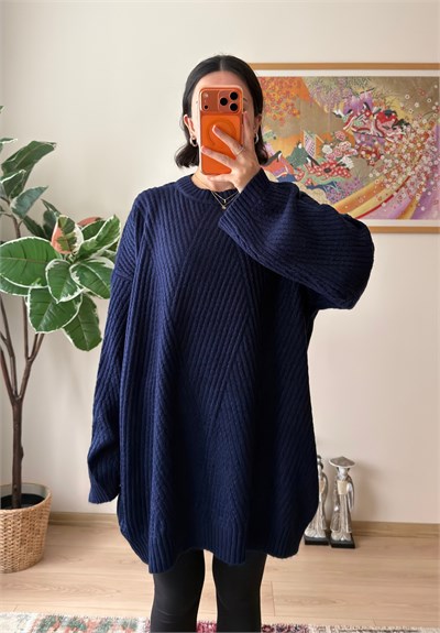 Riane Çizgi Detalı Oversize Kazak Lacivert