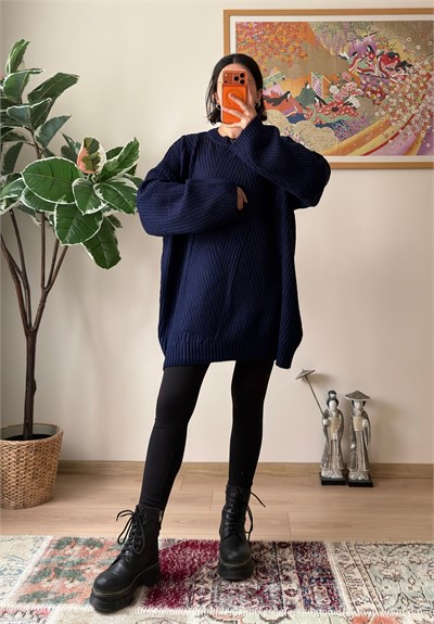 Riane Çizgi Detalı Oversize Kazak Lacivert