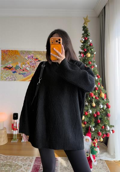 Riane Çizgi Detalı Oversize Kazak Siyah