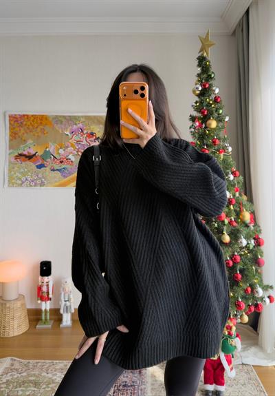Riane Çizgi Detalı Oversize Kazak Siyah
