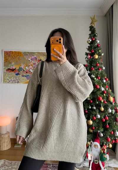 Riane Çizgi Detalı Oversize Kazak Vizon