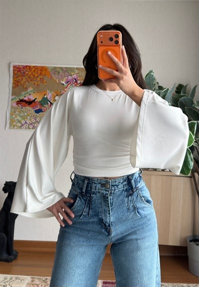 Rima Büzgü Detaylı Bluz Beyaz