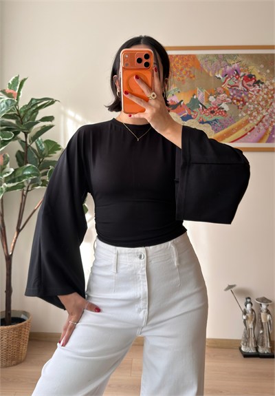 Rima Büzgü Detaylı Bluz Siyah