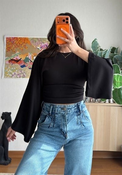 Rima Büzgü Detaylı Bluz Siyah