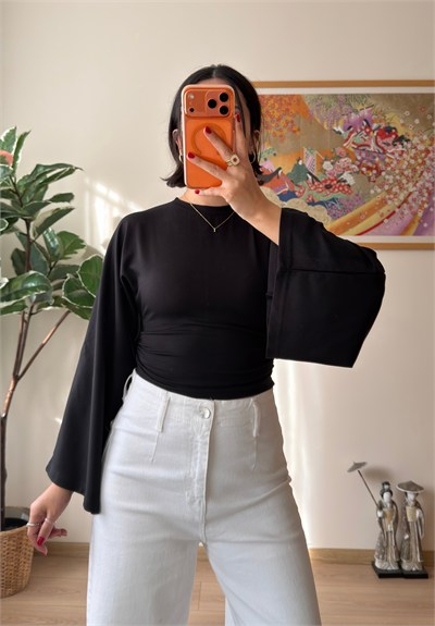 Rima Büzgü Detaylı Bluz Siyah