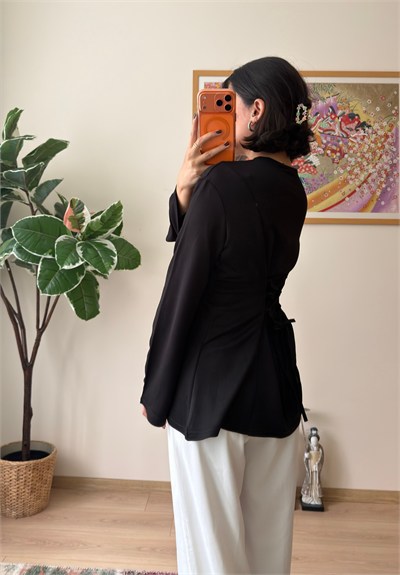 Sırtı Bağcıklı İspanyol Kol Peplum Bluz Siyah