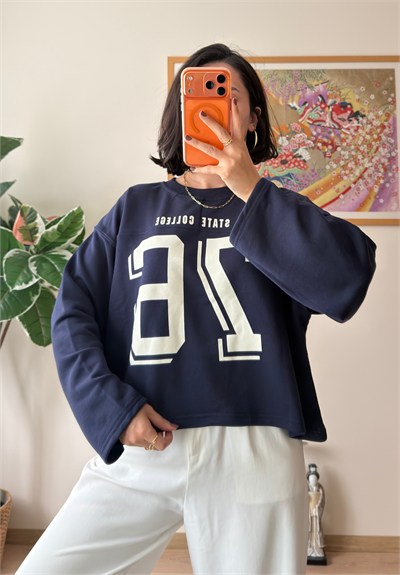 Sırtı Yıldız Baskılı Üç İplik Oversize Sweatshirt Lacivert