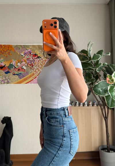 Swey Kare Yaka T-Shirt Beyaz