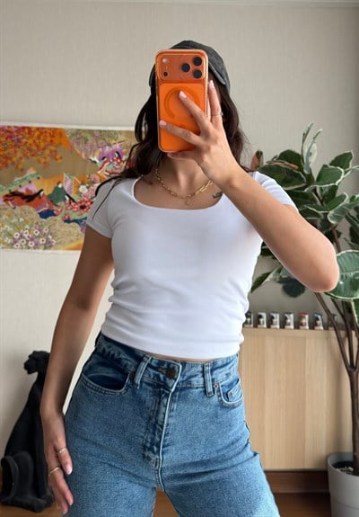 Swey Kare Yaka T-Shirt Beyaz