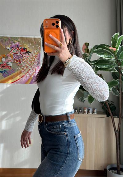 Uiho Dantel Detaylı Body Ekru