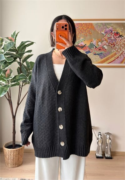 V Yaka Düğmeli Oversize Uzun Hırka Füme