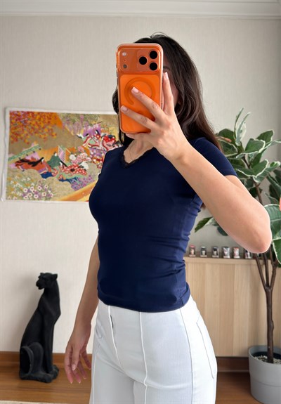 V Yaka Kısa Kol T-Shirt Lacivert