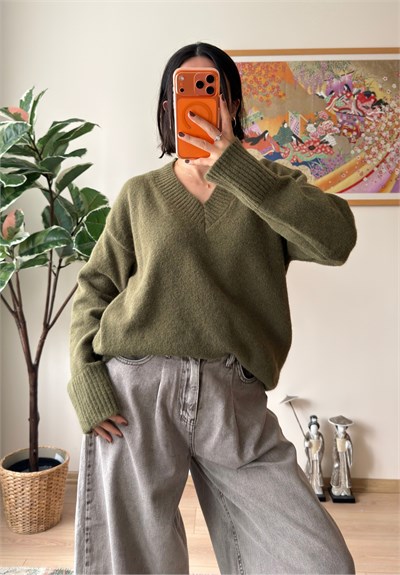 V Yaka Oversize Yumoş Kazak Haki