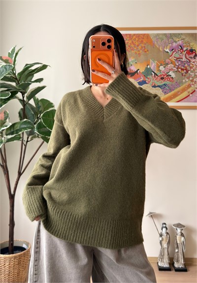 V Yaka Oversize Yumoş Kazak Haki