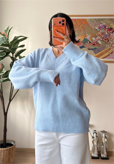 V Yaka Oversize Yumoş Kazak Mavi