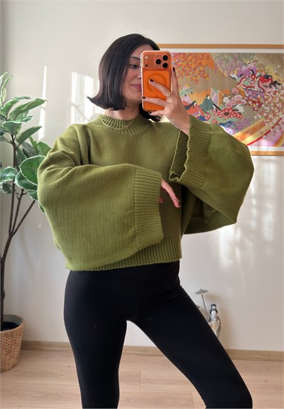 Yarasa Kol Oversize Triko Kazak yeşil