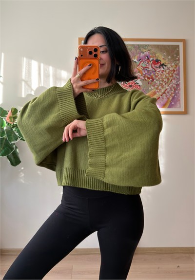 Yarasa Kol Oversize Triko Kazak yeşil